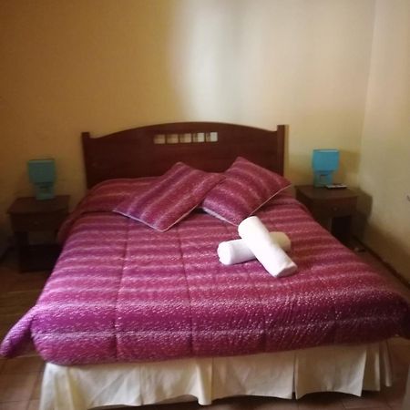 סן פדרו דה אטקאמה Hostal Chiloe מראה חיצוני תמונה